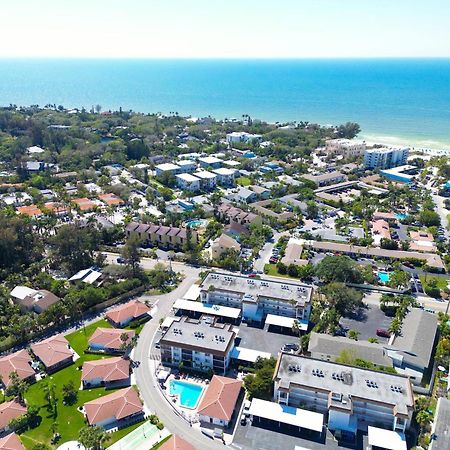 Updated Condo With Pool, Walk To Crescent Beach & Restaurants! Sarasota Exterior foto